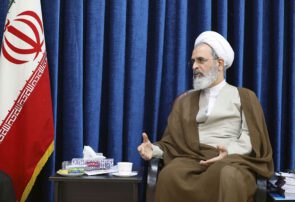 کنگره شهدای روحانی باید در عرصه جهاد تبیین مؤثر باشد